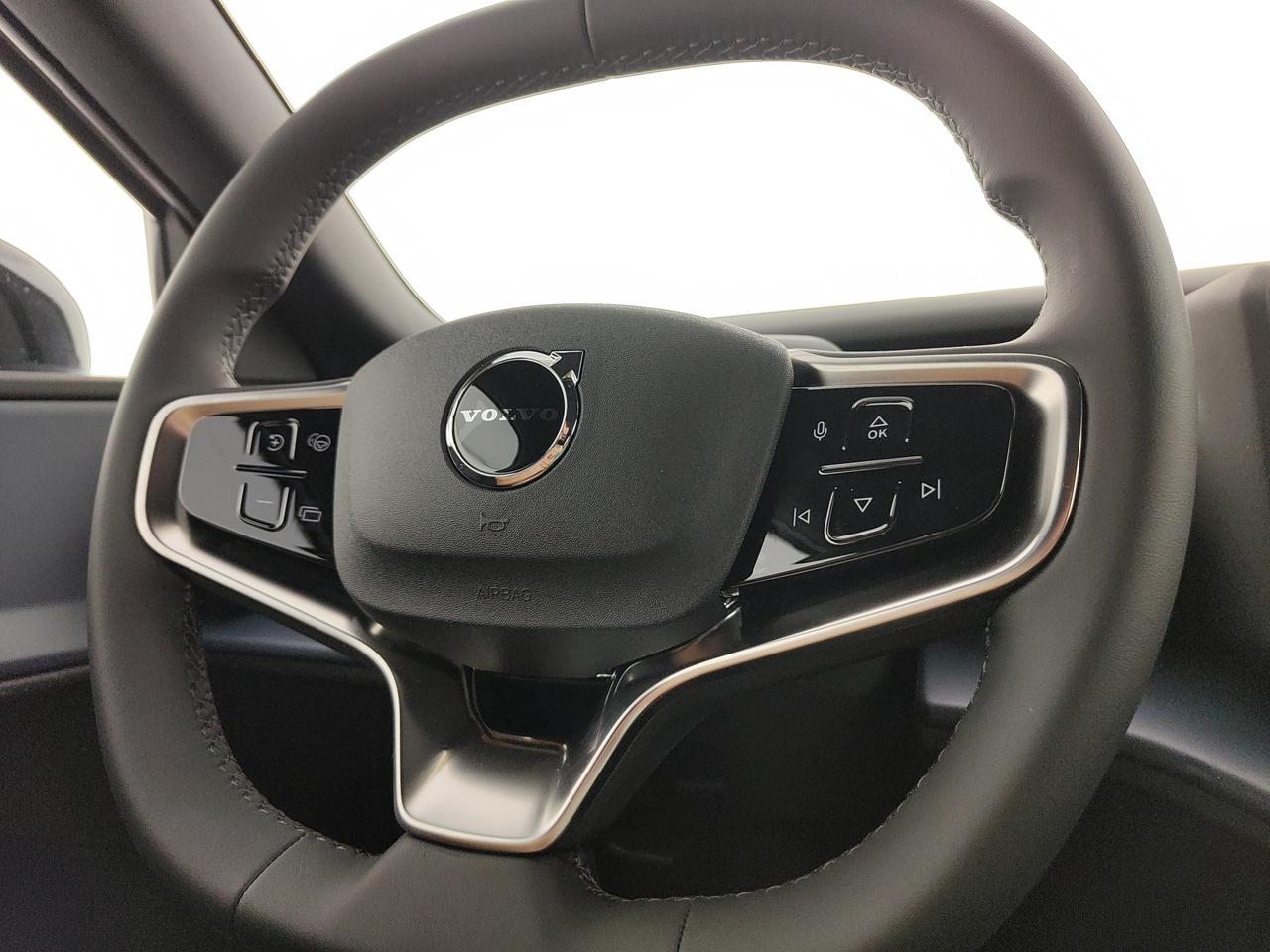 VOLVO EX30 Plus P5 Electric