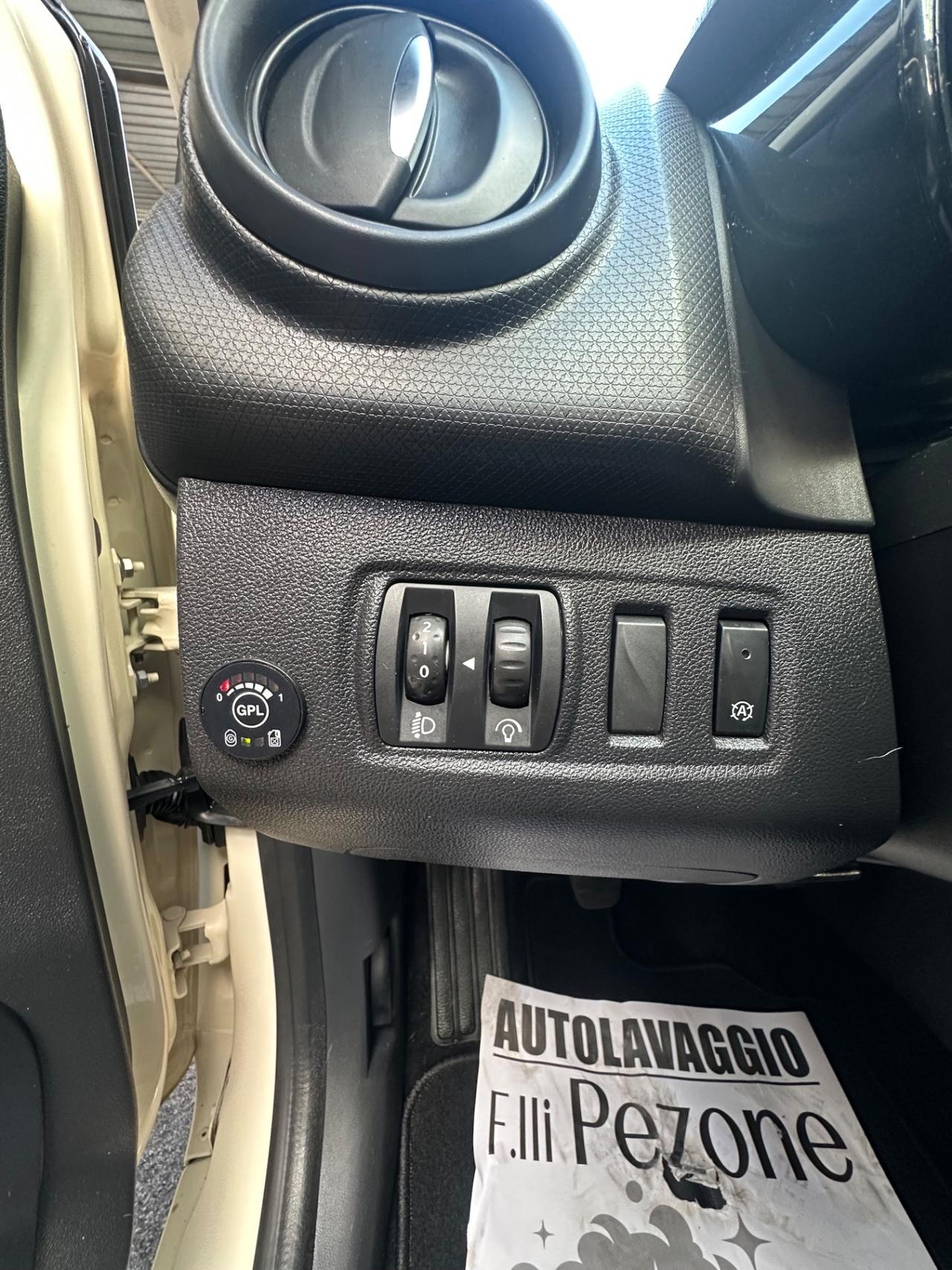 Renault Clio TCe 12V 90 CV GPL Start&Stop 5 porte Energy Life