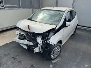 Toyota Aygo Connect 1.0 VVT-i 72 CV 5 porte Cool-2021