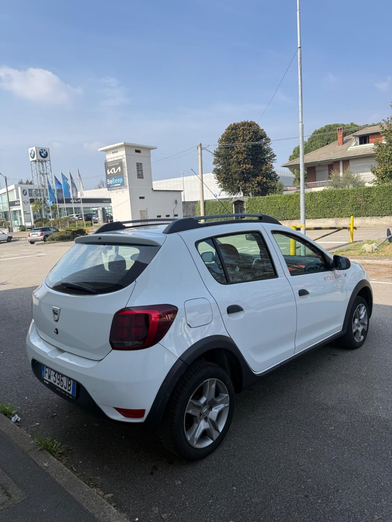 Dacia Sandero 1.0 SCe 12V 75CV Start&Stop Essential