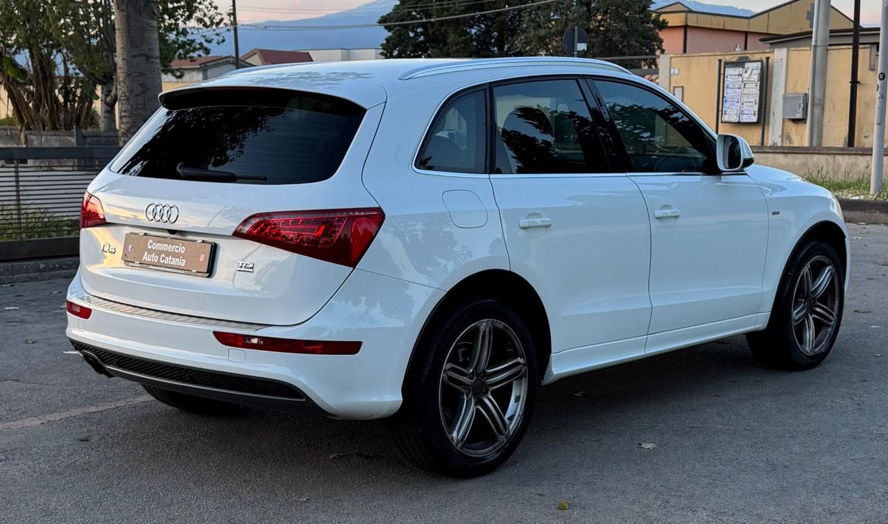 Audi Q5 2.0 TDI S-LINE