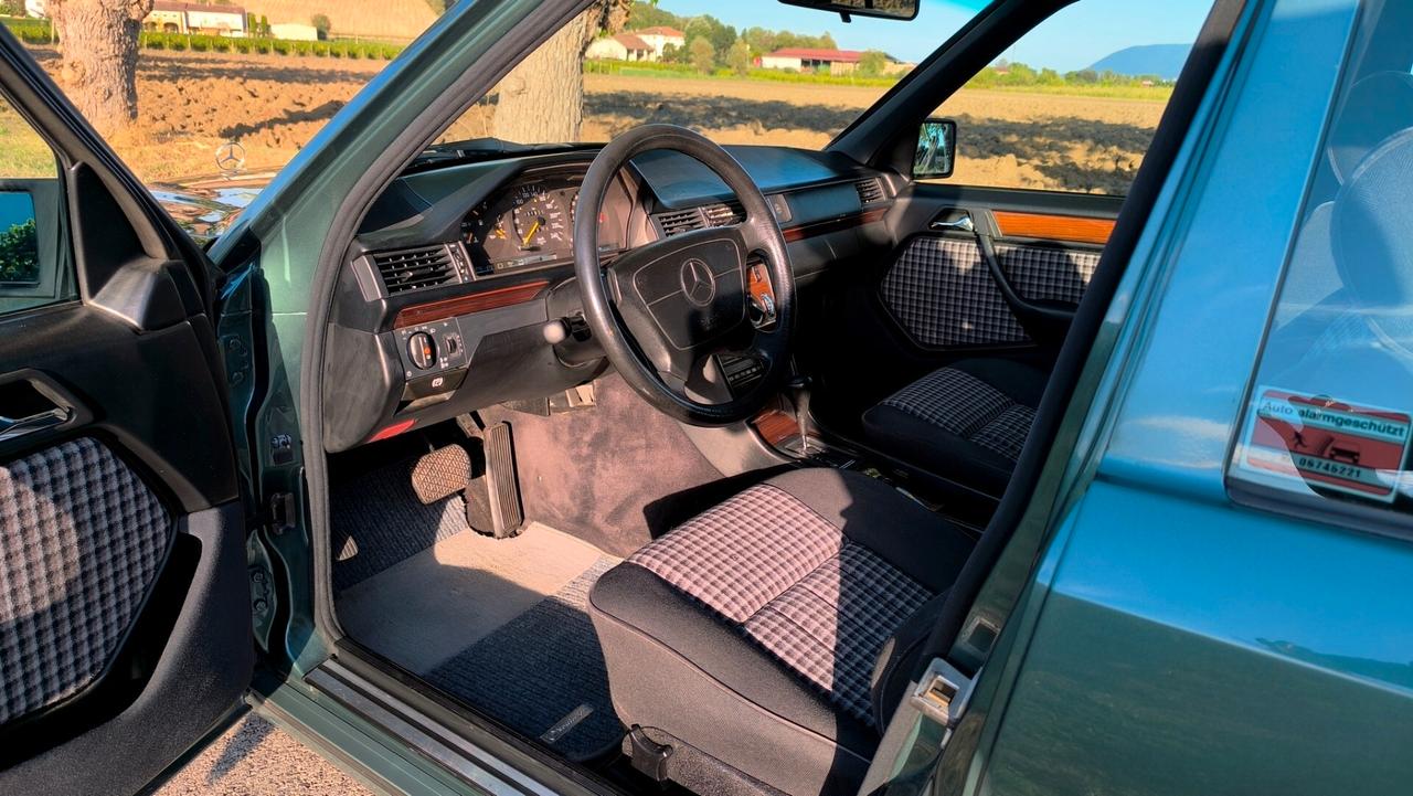 Mercedes-benz E 200 TE Station Wagon SW