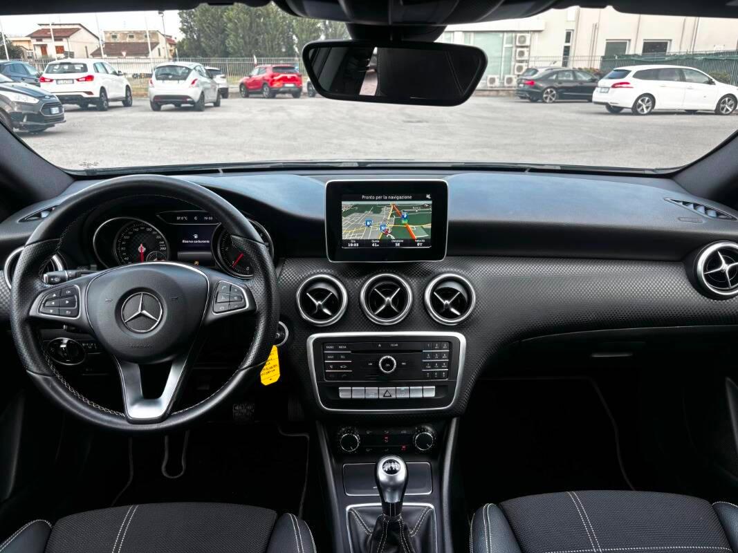 Mercedes Classe A Mercedes Classe A 180 d Sport my16