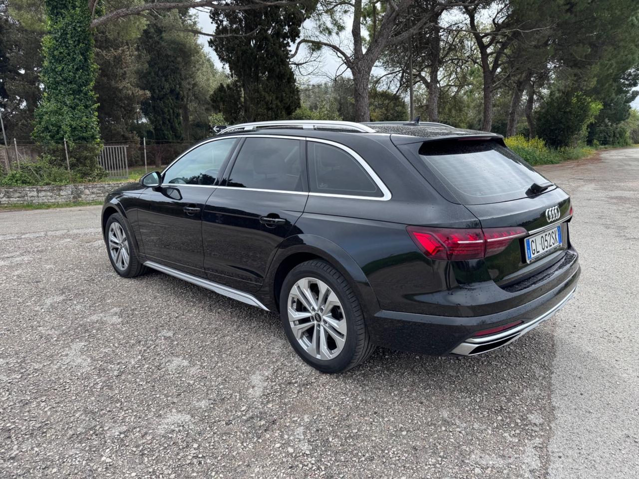 Audi A4 allroad 50 TDI tiptronic Identity Contrast