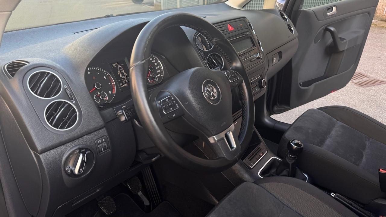 Volkswagen Golf 1.4 TSI 122CV 5p. Highline ok neo patentati