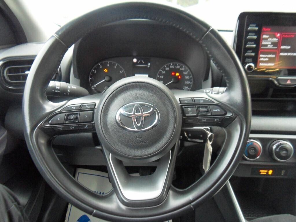 Toyota Yaris 1.0 5 porte Active