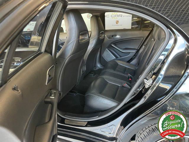 MERCEDES-BENZ A 200 CDI 136cv Night Edition PREMIUM