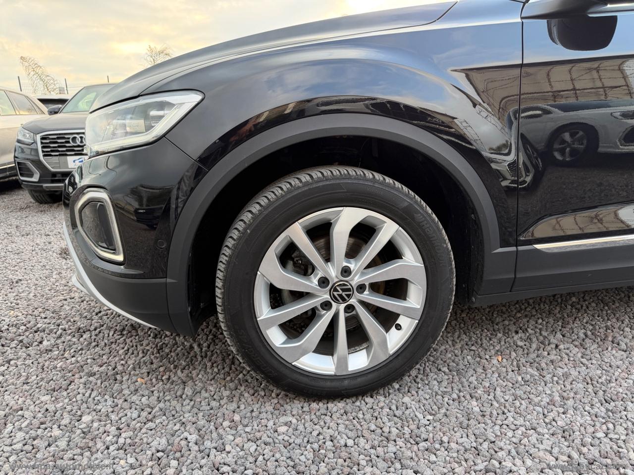 VOLKSWAGEN T-Roc 1.0 TSI Style NAVI LED IQ-LIGHT RETROCAMERA