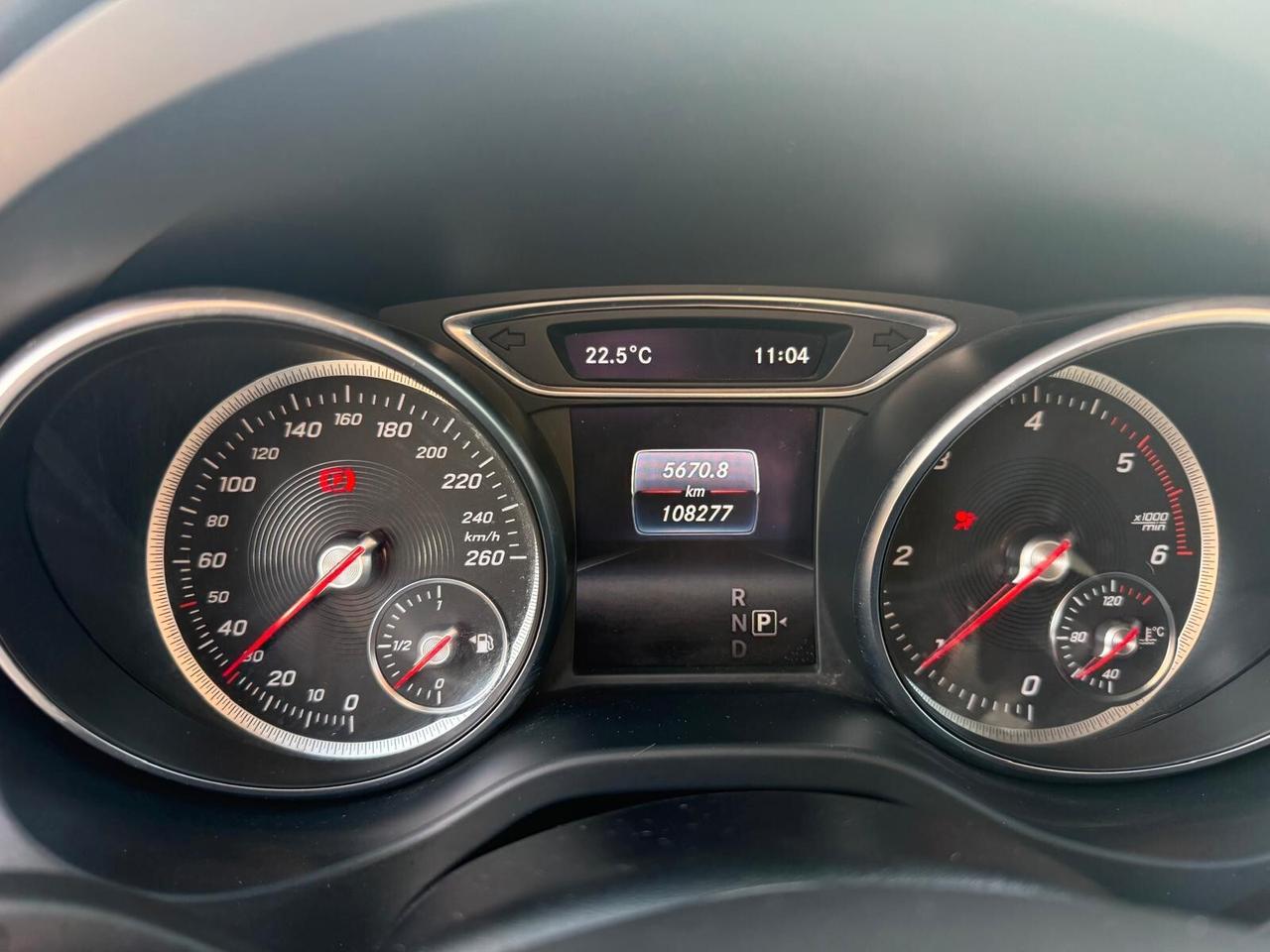 Mercedes-benz GLA 200 d Automatic Business