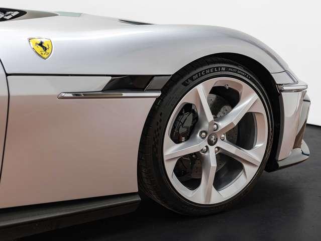 Ferrari 12Cilindri - Personalizzazione Atelier