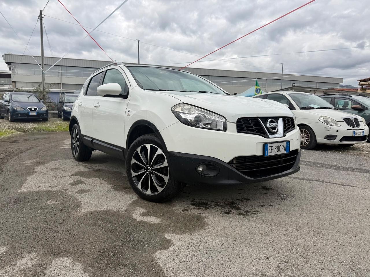 Nissan Qashqai 2.0 dCi DPF Tekna