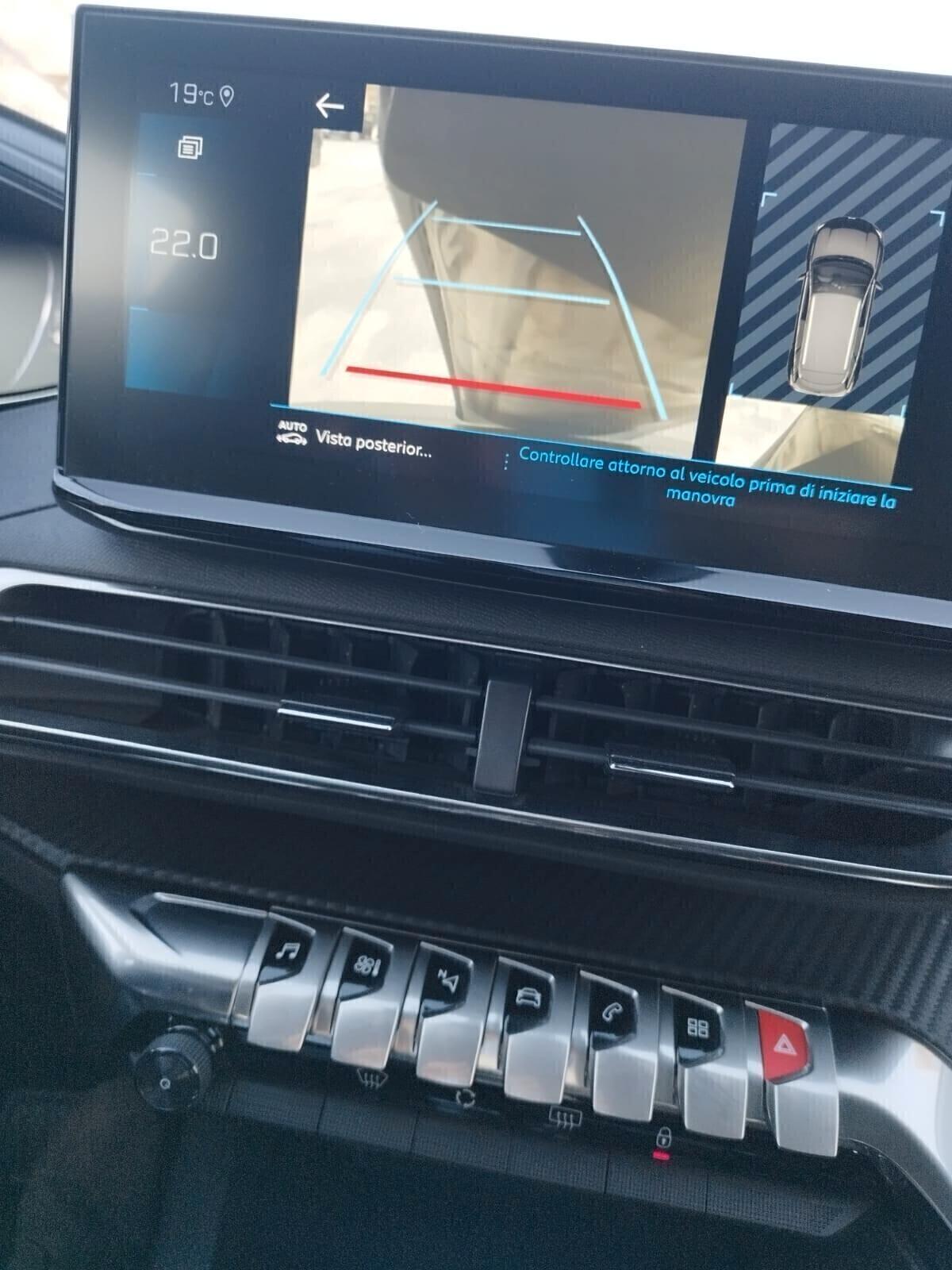 Peugeot 3008 BlueHDi 130 S&S EAT8 BUSINESS