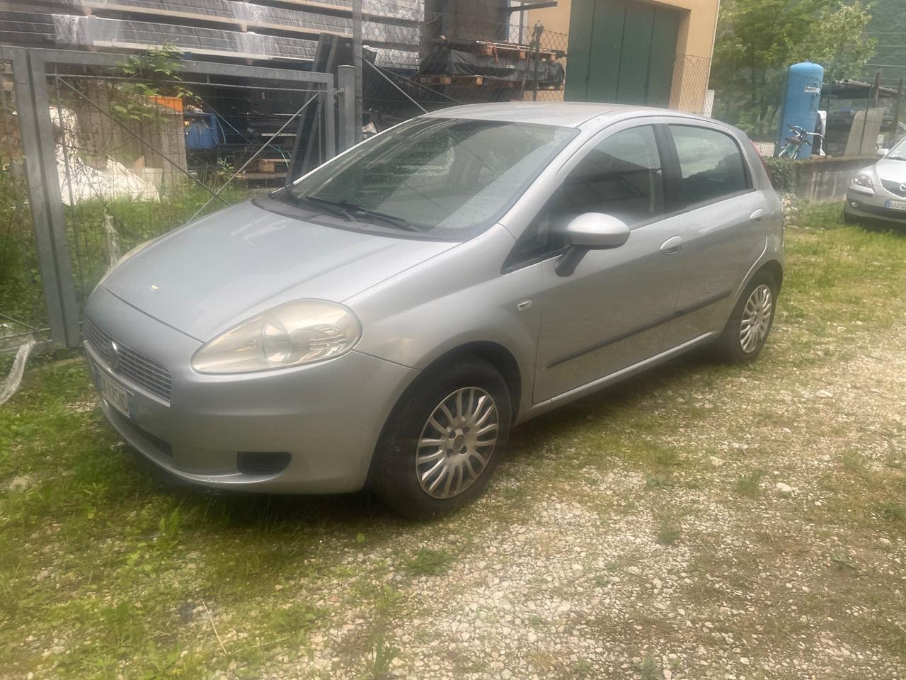 Fiat Grande Punto 1.4 GPL SI NEOPATENTATI
