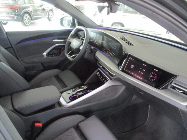 Audi Q5 SUV 2.0 TDI 204CV mHEV+ S-Tronic Quattro S-Line Edition