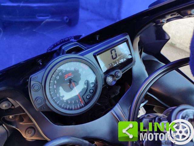SUZUKI GSX R 600 r600
