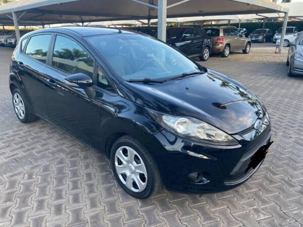 Ford Fiesta 1.4 TDCi 5p. Ghia neopatentati