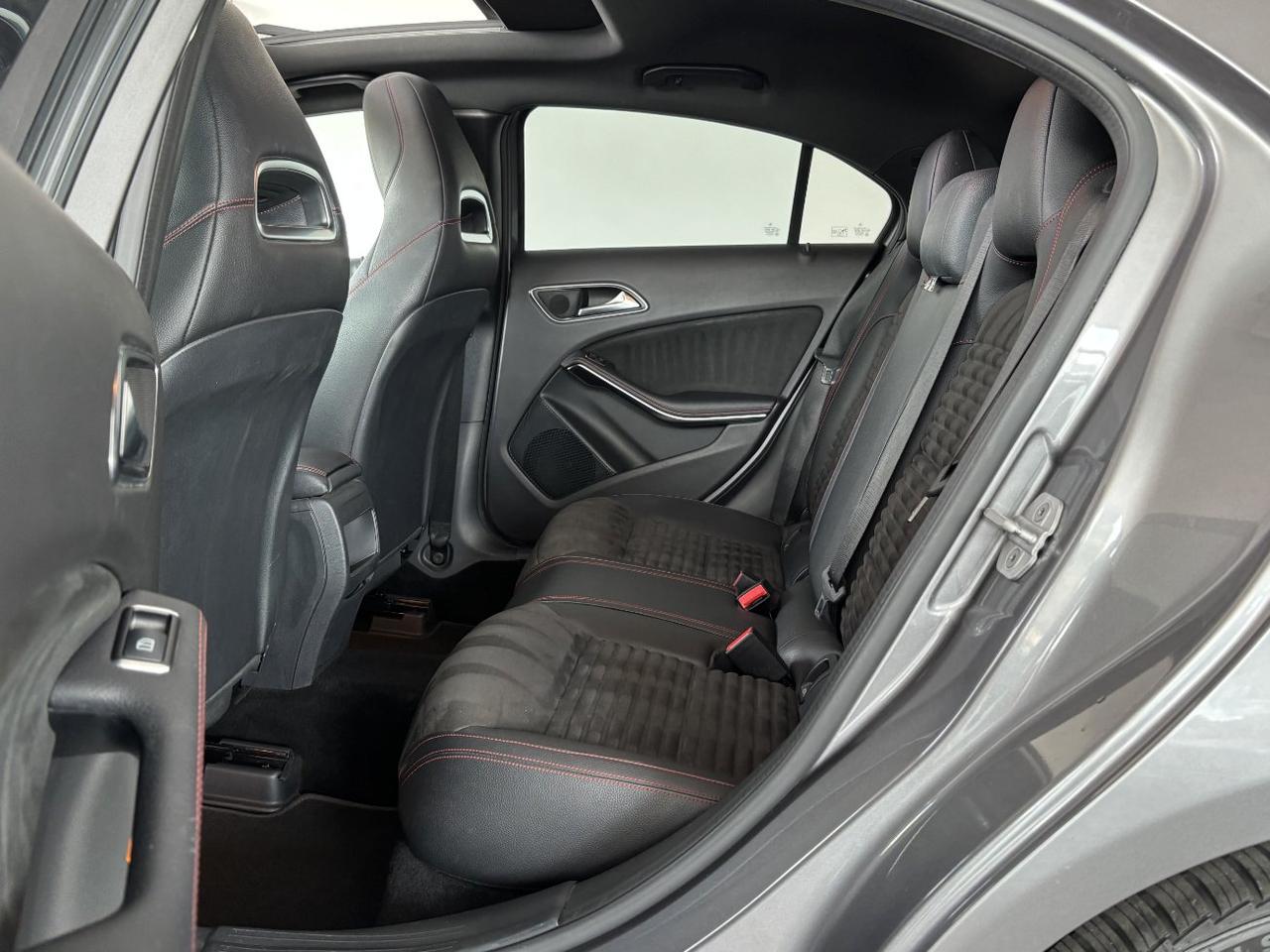 Mercedes A 180 d Aut. Premium AMG Tetto Apribile Night Pack