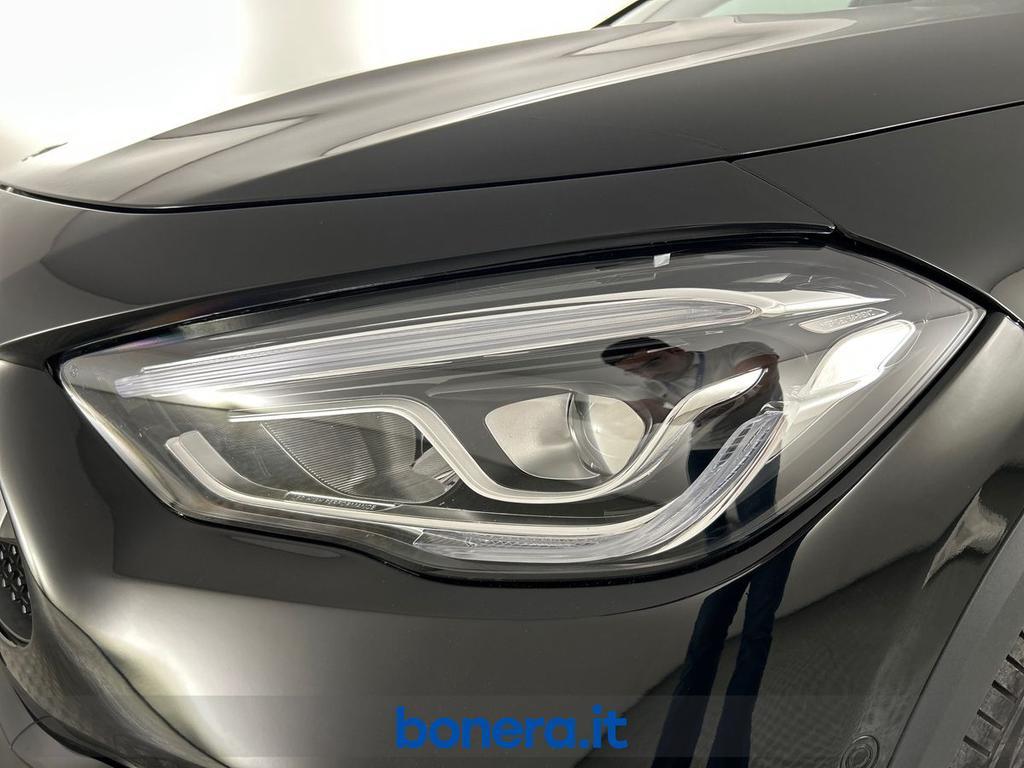 Mercedes GLA 200 200 D Premium 8G-DCT