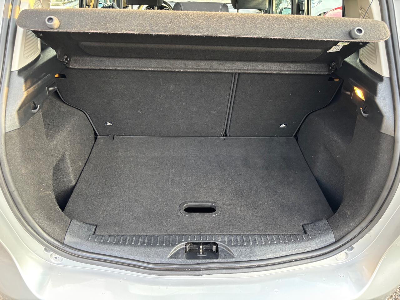 Ford B-Max 1.6 TDCi 95 CV Business