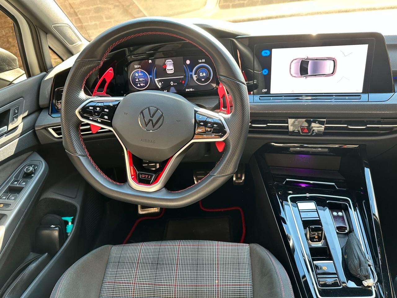 Volkswagen Golf GTI DSG