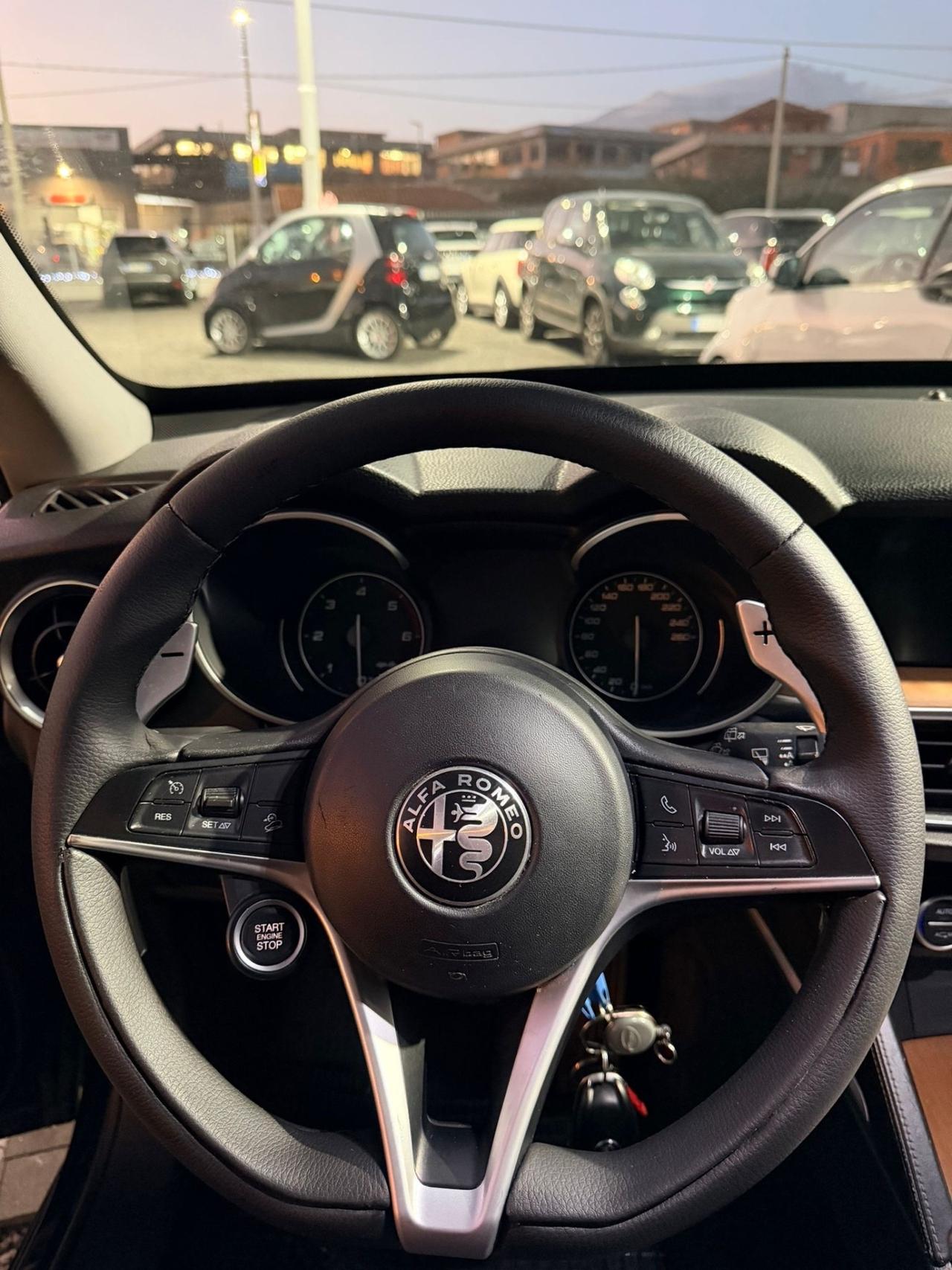 Alfa Romeo Stelvio 2.2 Jtdm Q4 Super