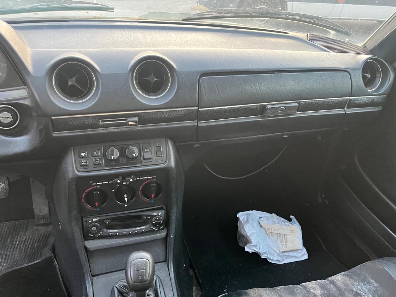 Mercedes benz 240 TD Aspirato w123