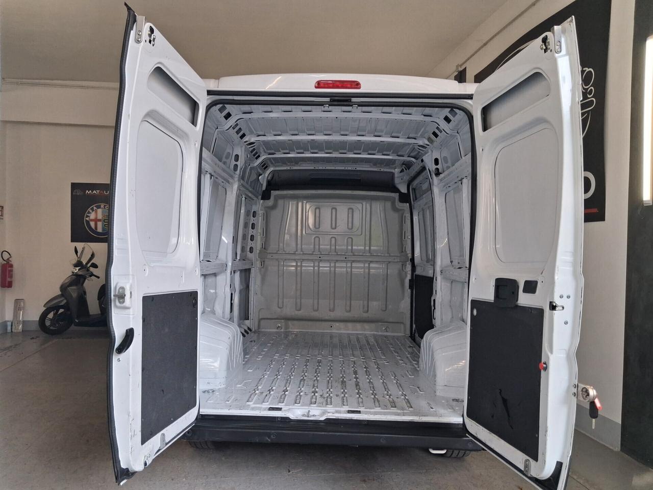 Citroen Jumper 33 2.2 BlueHDi 140 S&S PM-TM Furgone