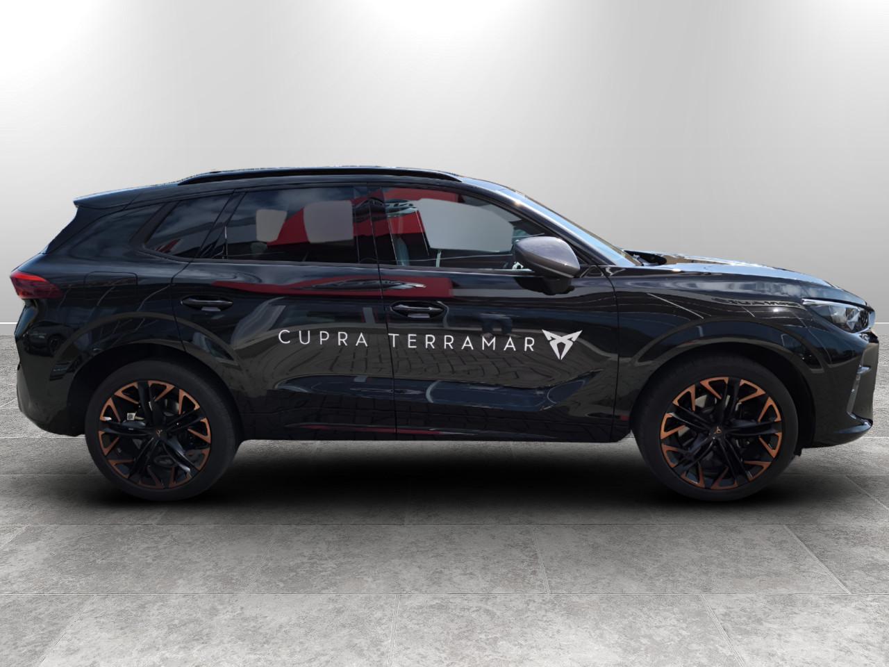 CUPRA CUPRA Terramar VZ 1.5 e-HYBRID 200 kW (272 CV) pHEV DSG 6 marce 2WD