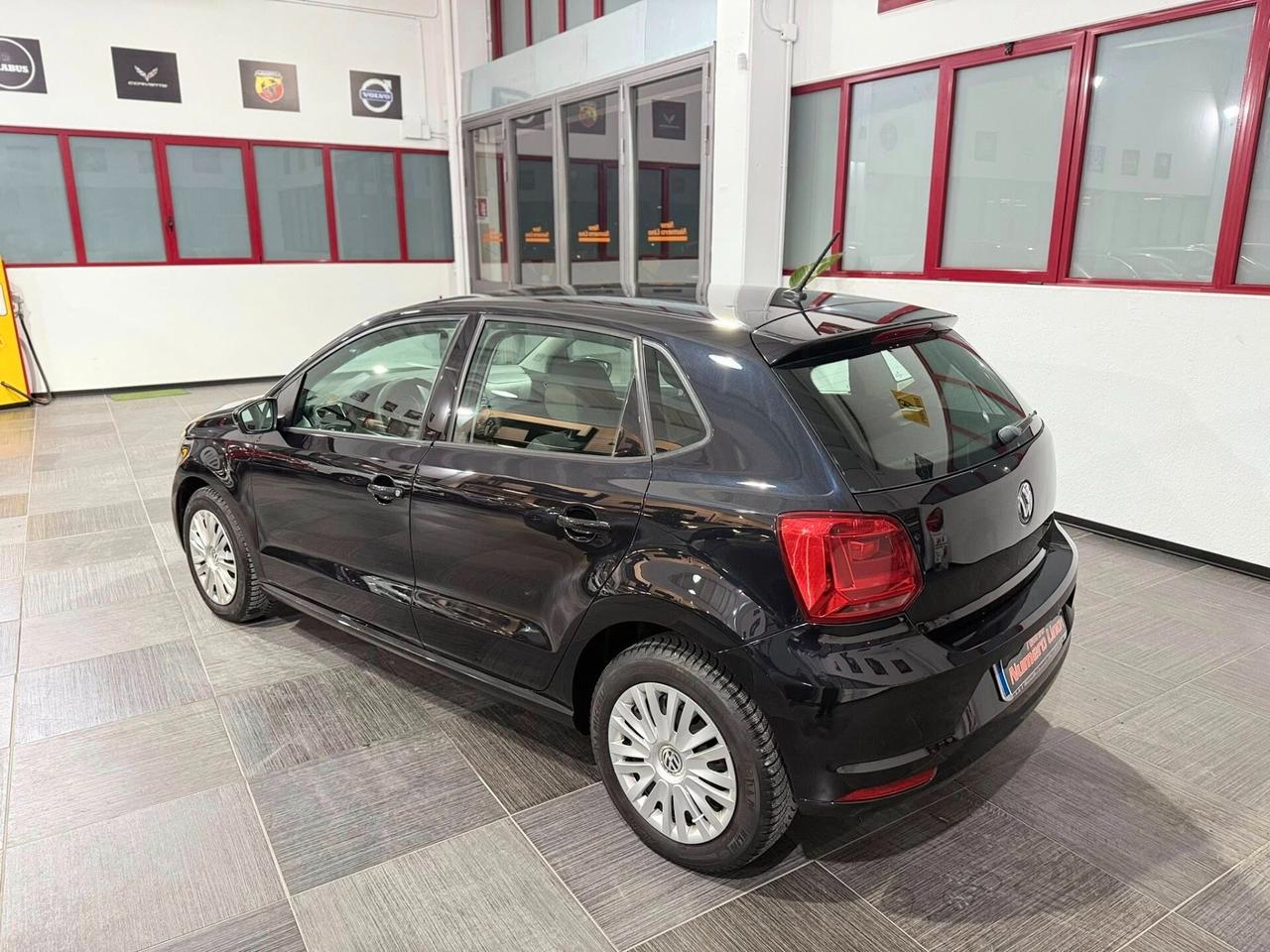 Volkswagen Polo 1.4 TDI 75cv Comfortline 2015