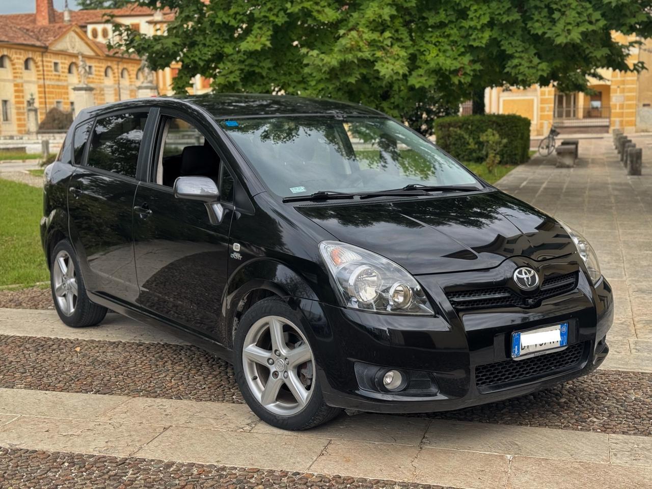 Toyota Corolla Verso 2.2 16V D-4D Luna 7pti