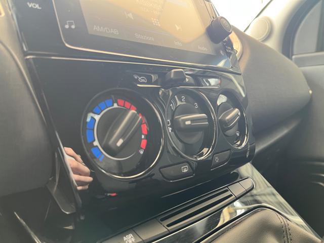 LANCIA Ypsilon 1.0 FireFly 5 porte S&S Hybrid Gold