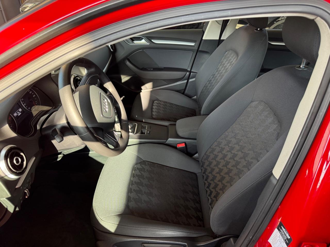 Audi A3 SPB 2.0 TDI Ambiente
