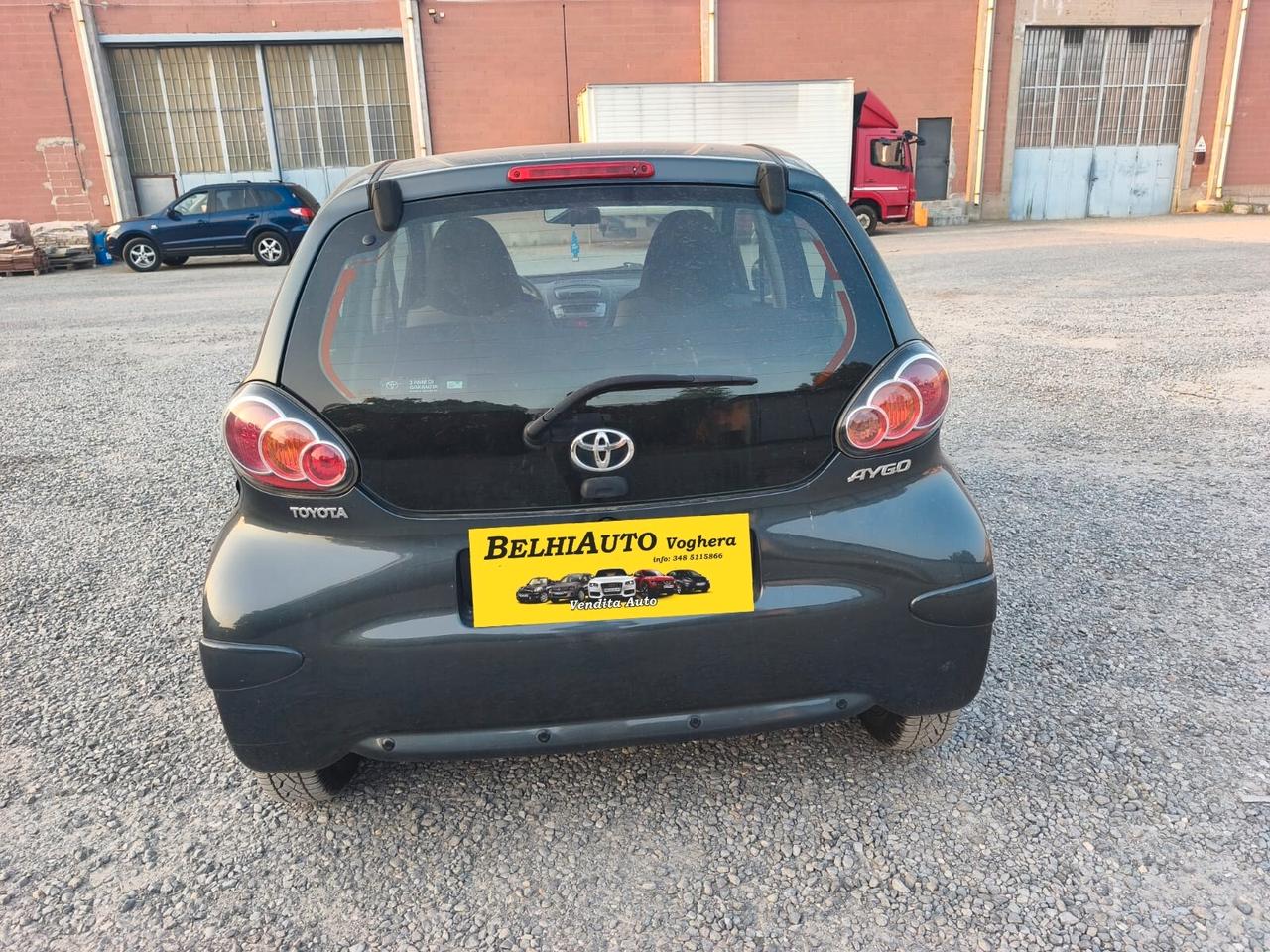Toyota Aygo 2013---1.0 Benzina Neopatentati