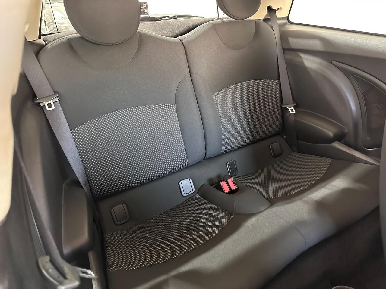 Mini One Countryman 1.6 D