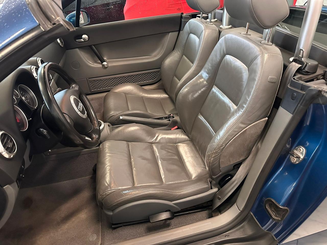 Audi TT Roadster 1.8 T 20V 163 CV cat - Permute