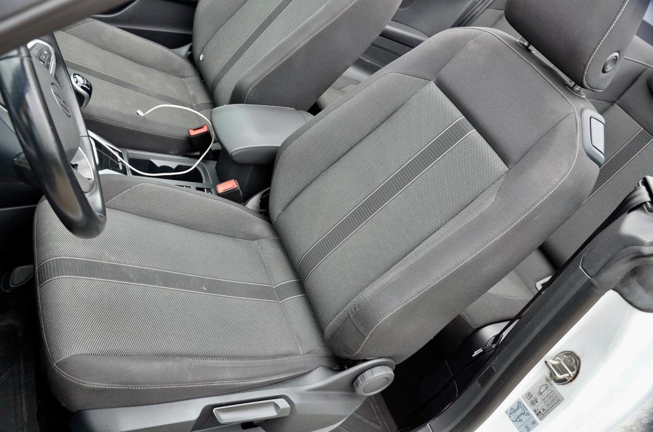 VOLKSWAGEN T-ROC 1.0 TSI STYLE 110cv, UNICOPROP, UFF ITALIANA, EURO 6D, FARI IQ LED, APPLE ANDROID, PERMUTE