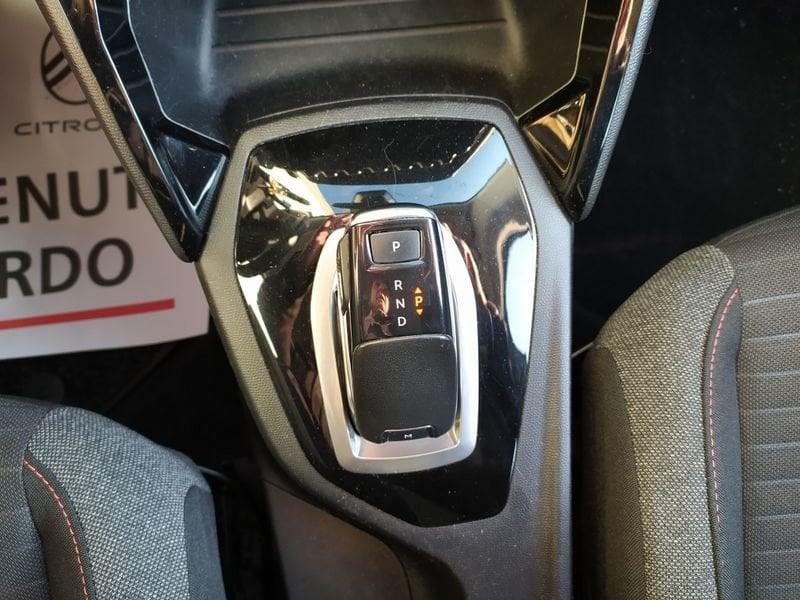 Peugeot 2008 130 EAT8 Active Pack zero interessi