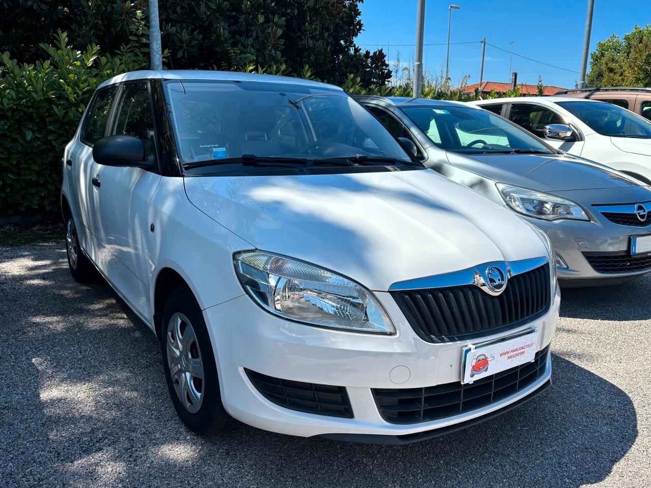 Skoda Fabia 1.2 Benzina Neopatentati Autocarro