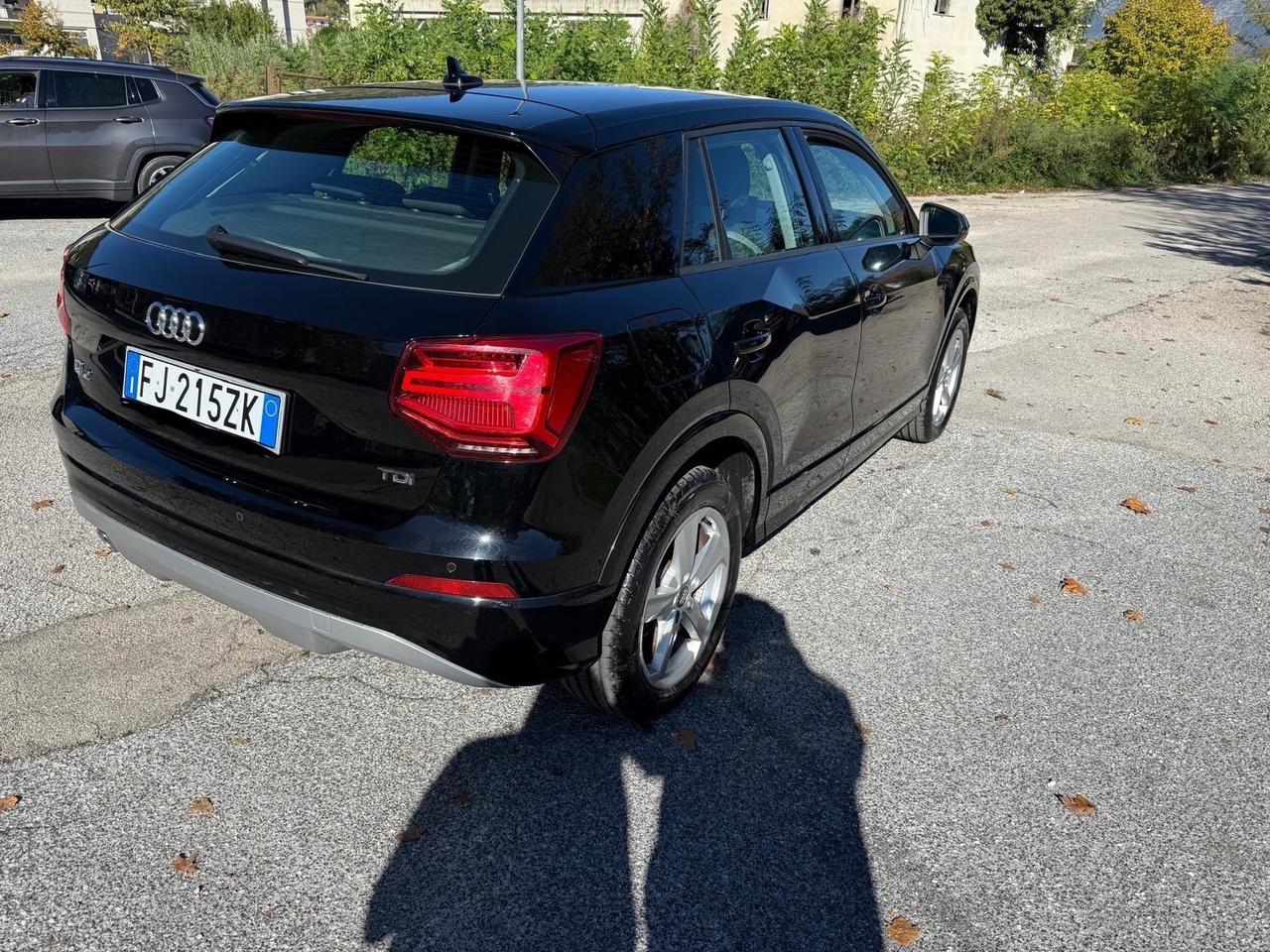 Audi Q2 1.6 TDI S tronic Business