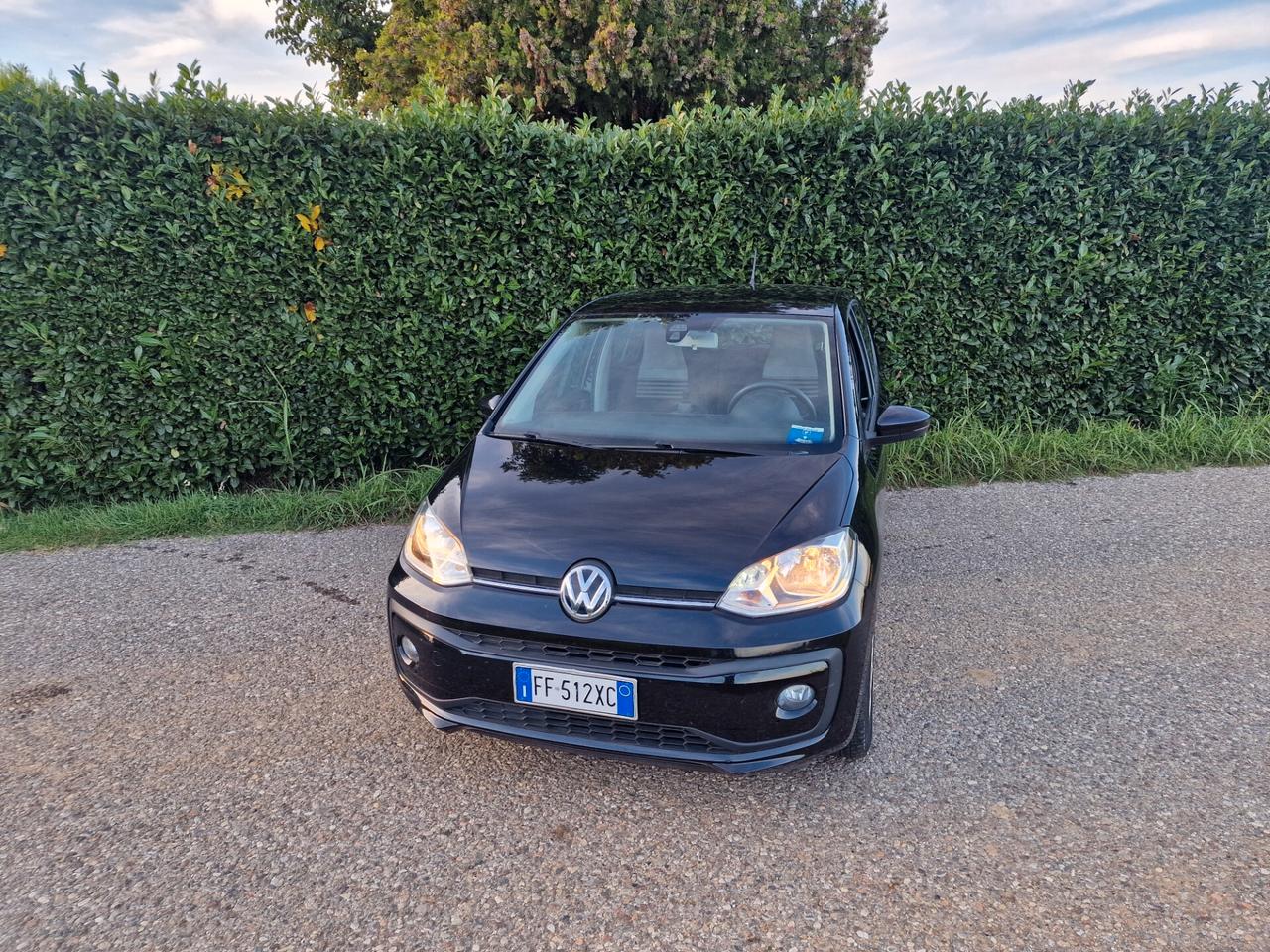 Volkswagen up! 1.0 5p. 2016