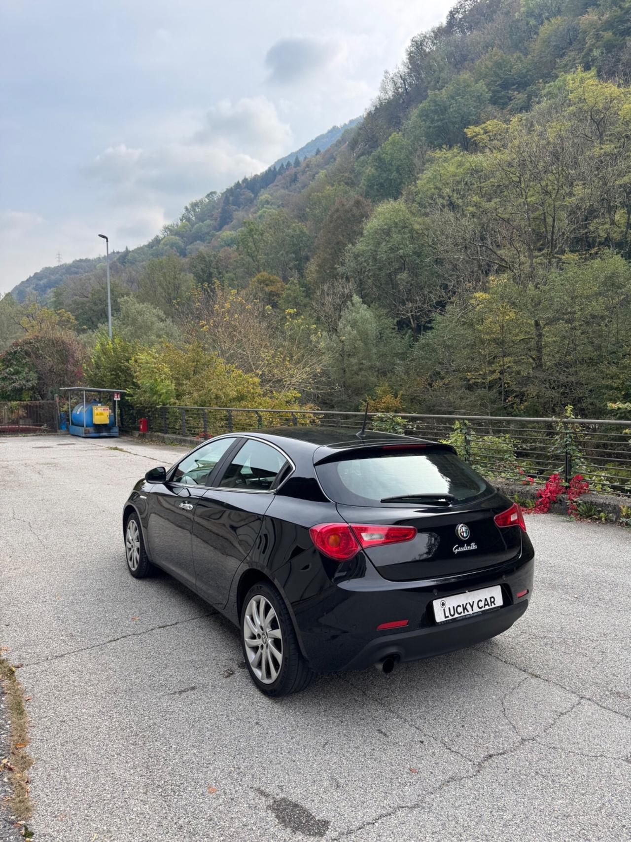 Alfa Romeo Giulietta 1.6 JTDm-2 105 CV Exclusive