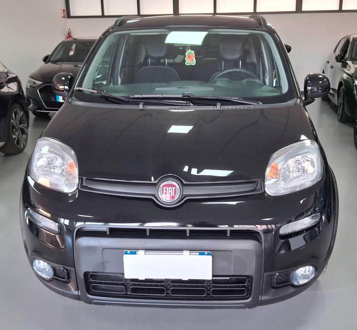 Fiat Panda 1.0hybrid vetri scuri 5posti