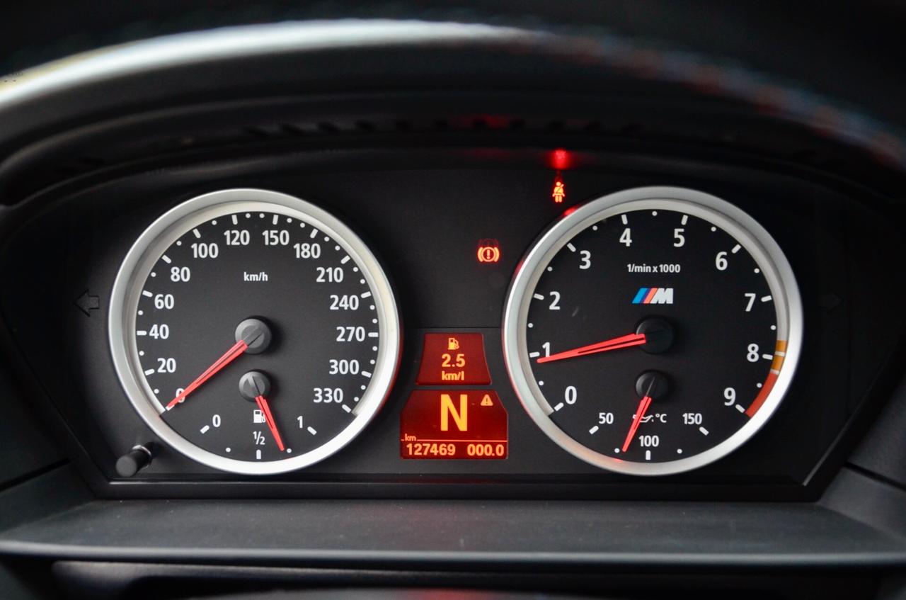 BMW M5 5.0 V10 TOURING 507cv, UFF ITALIANA, SERVICE BMW, INTERLAGOS BLAU, PERMUTE