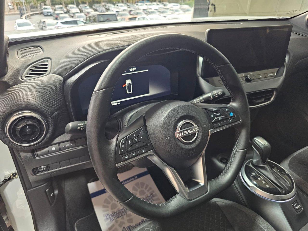 Nissan Juke 1.6 hev N-Connecta Hybrid