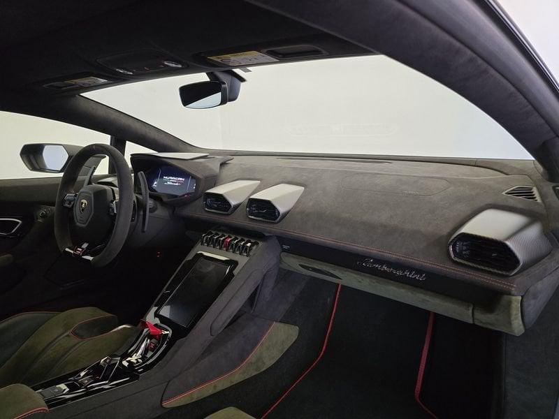 Lamborghini Huracan Sterrato Sterrato