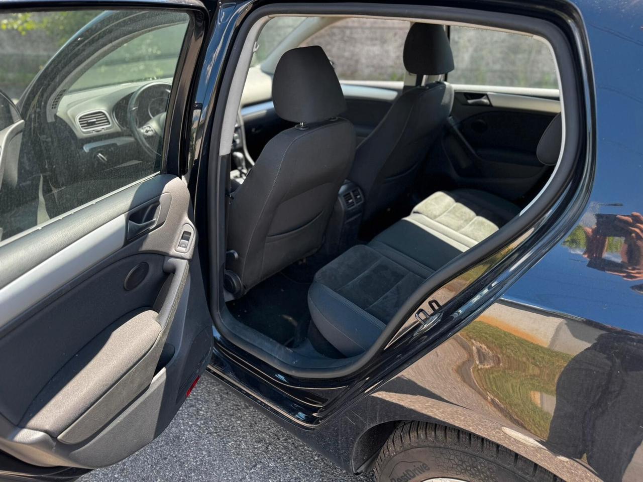 Volkswagen Golf Business 1.6 TDI DSG 5p. Highline