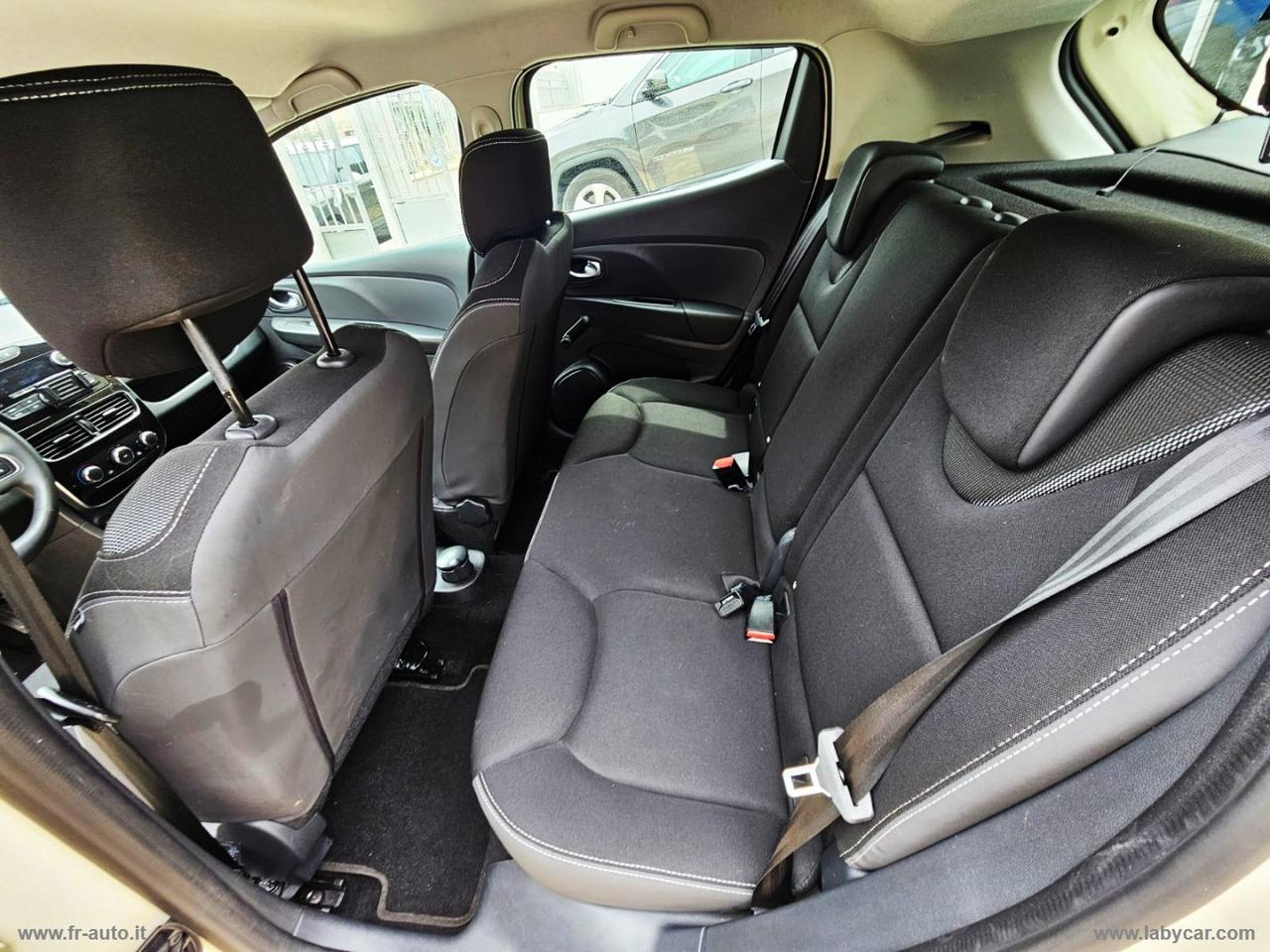RENAULT Clio dCi 8V 75 CV S&S 5p. Duel2