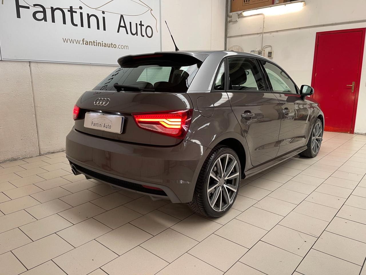 Audi A1 Spb Admired S Line 1.4 TDI s-tronic-LEGGI SOTTO