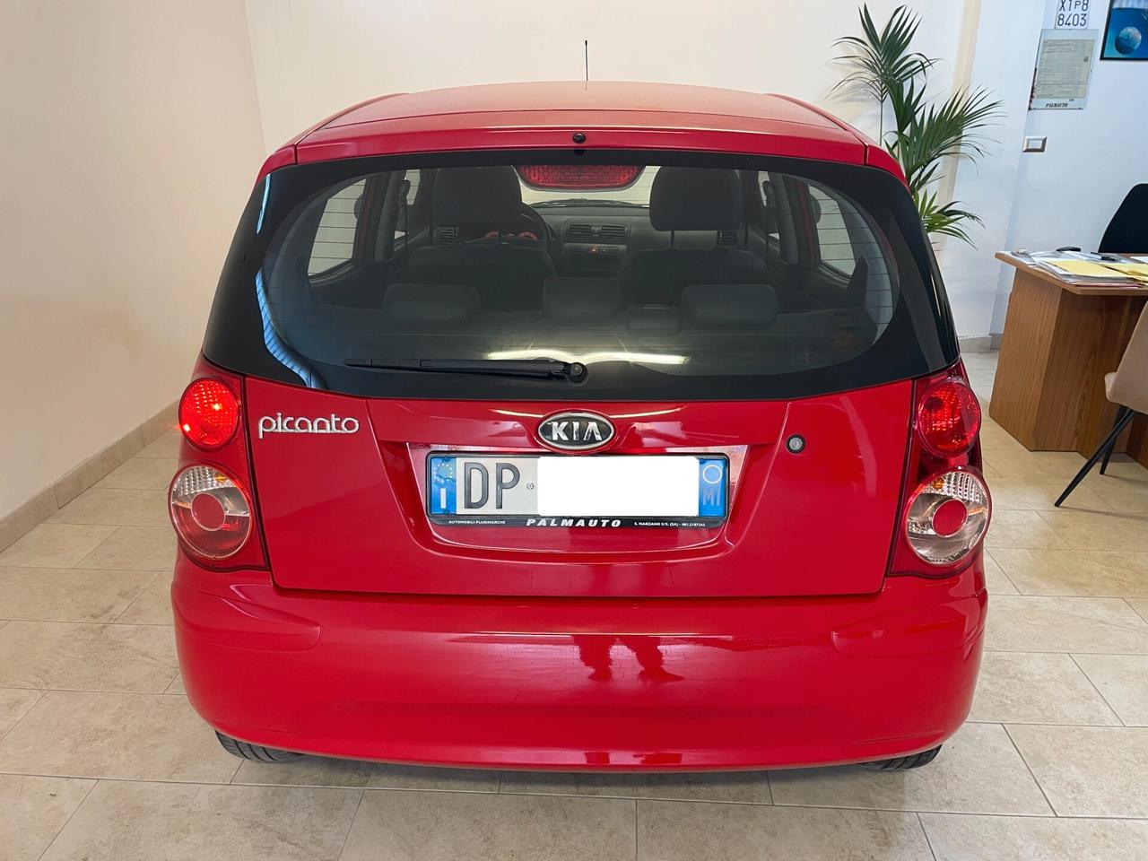 Kia Picanto 5p 1.0 Life 135.000 km! CLIMA Tagliandata Neopatentati