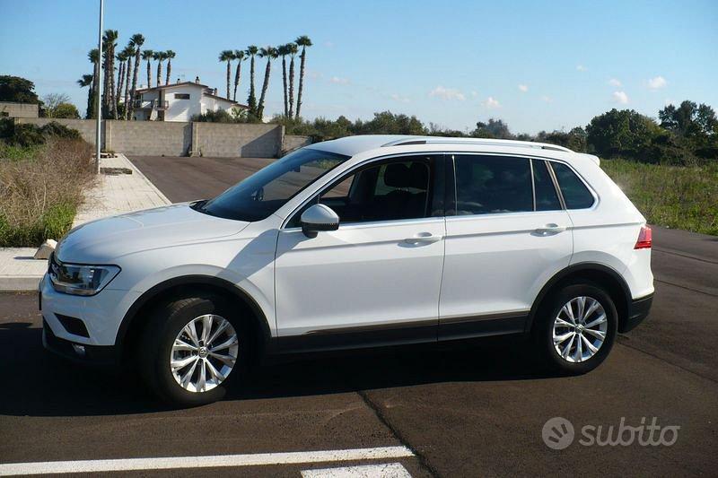 Volkswagen Tiguan 2.0 TDI SCR Business BlueMo...